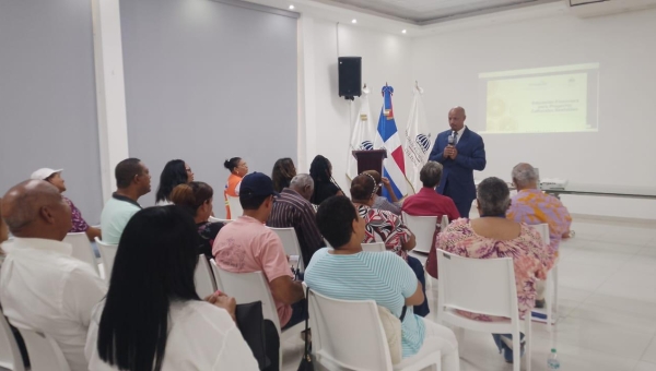 Promipyme imparte taller " Educación financiera para Proyecto Culturales Rentable"